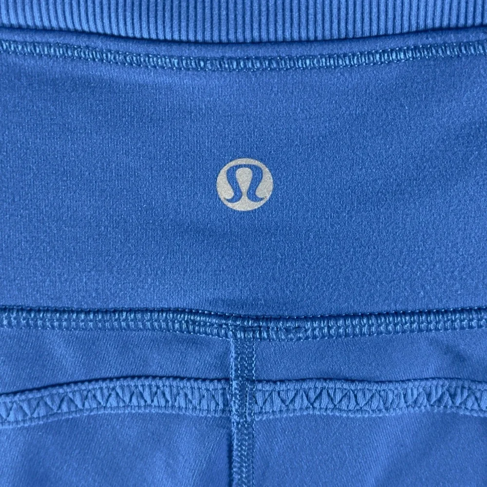 423 | Lululemon Luxtreme Women 4 High Rise Mesh Panel Crop Leggings Blue